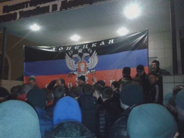 Несмотря на ложь Авакова, здание милиции Краматорска захвачено силами самообороны без жертв (фото+видео) | Русская весна