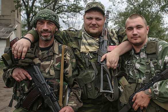 Изварино глазами очевидца: продолжаются бои за переход (видео) | Русская весна