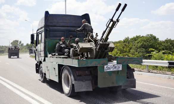 Сводка Информбюро армии Юго-Востока за ночь 4 сентября: противник продолжает отступать, но бои и обстрелы жилых кварталов продолжаются | Русская весна