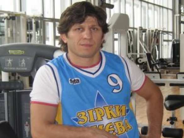 Чемпион по вольной борьбе Эльбрус Тедеев Националисты требуют от украинского олимпийского чемпиона покинуть страну (видео) | Русская весна