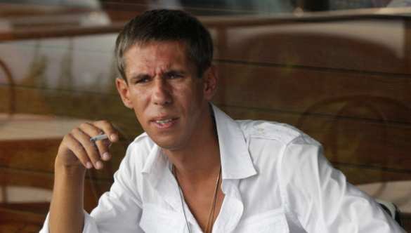 В России запретят курить у подъездов | Русская весна