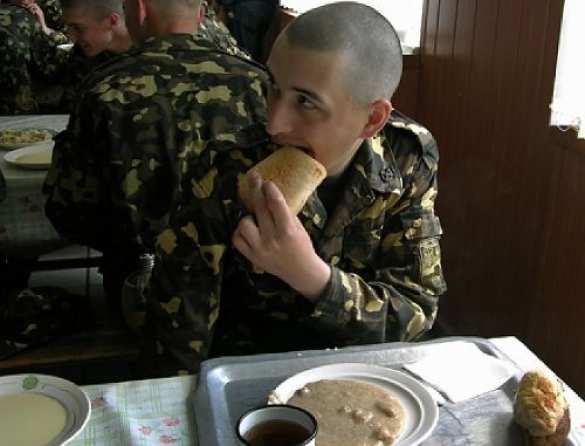 Сейчас происходит издевательство над армией — украинский дипломат. Soldat. Сейчас происходит издевательство над армией — украинский дипломат | Русская весна