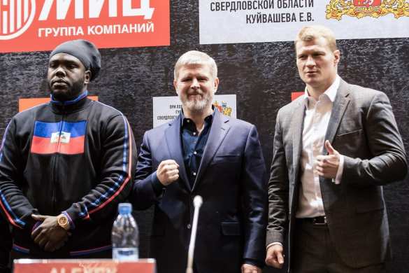 Бой между Поветкиным и канадцем Стиверном отменен | Русская весна