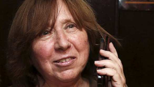 «Давайте заканчивать ваше идиотское интервью»: запрещённая беседа с нобелевской лауреаткой Алексиевич | Русская весна