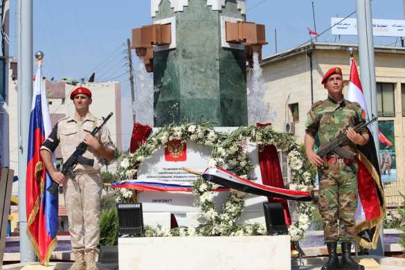 Российские и сирийские военные открыли «Аллею Героев в борьбе с терроризмом» в Алеппо (+ВИДЕО, ФОТО) | Русская весна