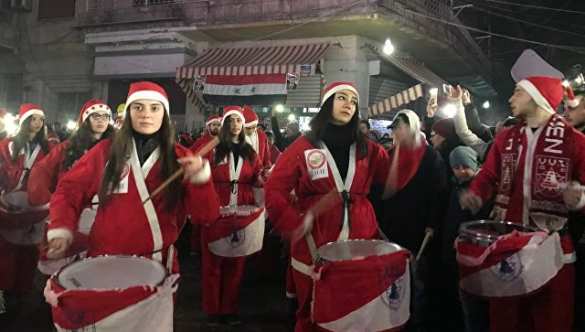 На улицах Алеппо идет массовое празднование победы над боевиками (ФОТО, ВИДЕО) | Русская весна