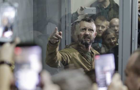 Подозреваемый в убийстве Шеремета «музыкант-атошник» обиделся на Зеленского и Авакова | Русская весна