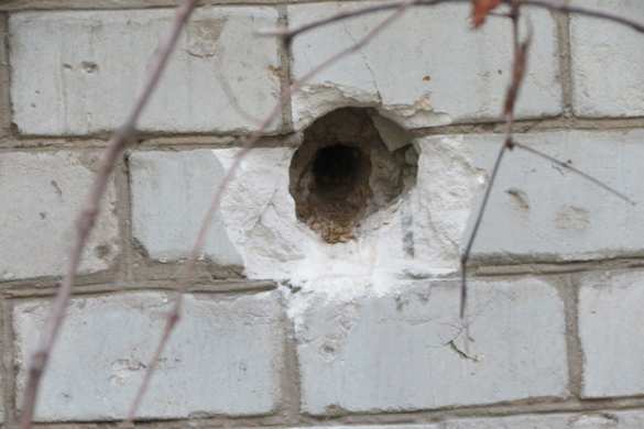 ВСУ обстреляли жилые дома в поселке Анновка под Брянкой (ФОТО) | Русская весна