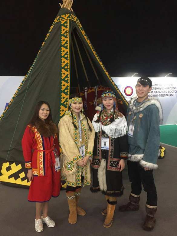 Будущее Арктики: Северный морской путь, полезные ископаемые и танцы оленеводов (ФОТО) | Русская весна