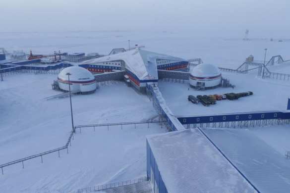 Минобороны России приглашает на военную базу «Арктический трилистник» | Русская весна