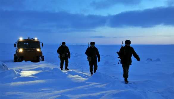 Проверка холодом: Минобороны испытает новую технику в условиях Арктики | Русская весна