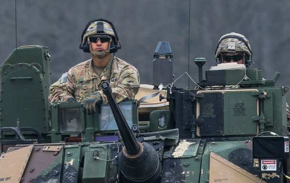 Огненный шквал на юге Сирии: Армия США и боевики бьют ракетами по пустыне (ФОТО, ВИДЕО) | Русская весна