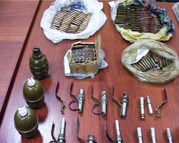 На Прикарпатье милиция изъяла у военнослужащего Национальной гвардии 11 гранатометов | Русская весна