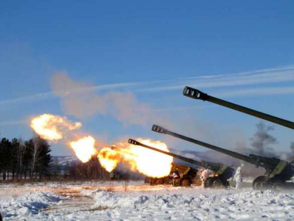 Военный обзор: Донецк, Докучаевск, Макеевка — вновь под обстрелом украинской артиллерии. По всей линии обороны Донбасса идут бои | Русская весна