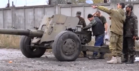 Сводка: на многих участках фронта ополчение вынуждено отвечать огнем | Русская весна