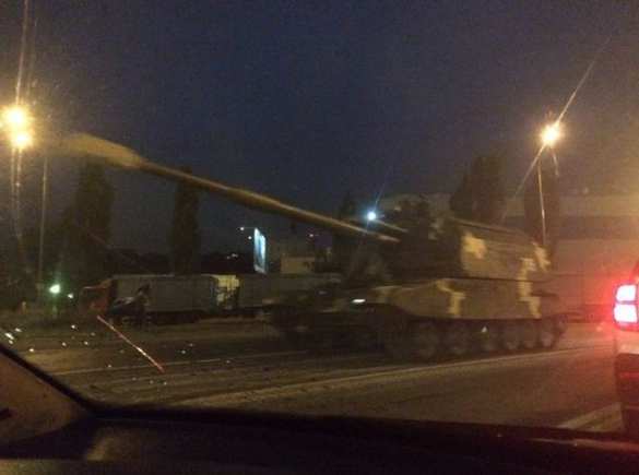 По Киеву движутся более двух десятков артиллерийских установок (ФОТО, ВИДЕО) | Русская весна