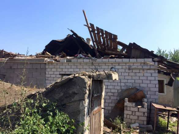 Ночные обстрелы городов ДНР: выпущено 238 снарядов и мин, повреждены минимум 4 дома | Русская весна