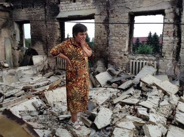 Півмільйона українців в зоні «АТО» не отримують пенсій і соцвиплат | Русская весна