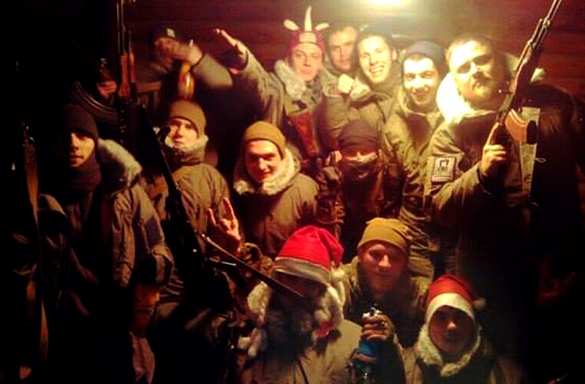 Новий рік на фронті: перестрілки, нещасні випадки, отруєння та дезертирство | Русская весна