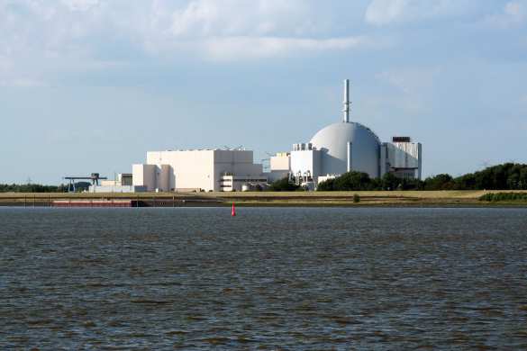 В ФРГ эвакуировали пять АЭС | Русская весна