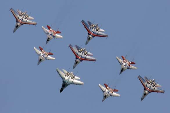 Лётная программа заключительного дня МАКС-2015 (ПРЯМАЯ ТРАНСЛЯЦИЯ) | Русская весна