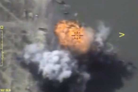 Огненный ад: ВКС России уничтожили «флот» ИГИЛ на реке Евфрат в Дейр эз-Зоре (ВИДЕО) | Русская весна