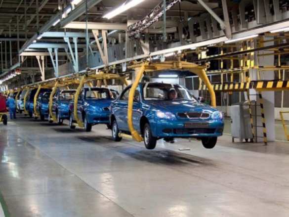 Украинский авторынок сократился на 76%, производство автомобилей — на 92% | Русская весна