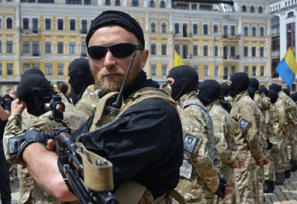 Батальон «Азов» Боец карательного батальона «Азов» из Швеции заявляет, что они ведут «расовую войну», а впереди — новая революция | Русская весна