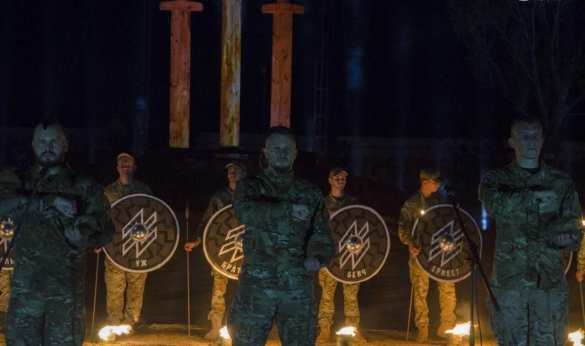 Дожили: на Украине хотят штрафовать за угрозы легальным оружием | Русская весна