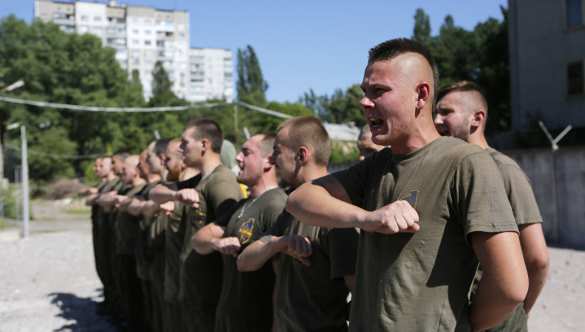 В Мариуполе боевики «Азова» избили студентов-иностранцев | Русская весна