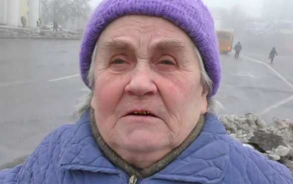 Доведенная до отчаяния бабушка готова взорвать киевских «зверей», дорвавшихся до власти (ВИДЕО) | Русская весна