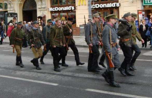 Самооборона отказалась маршировать с Нацгвардией | Русская весна