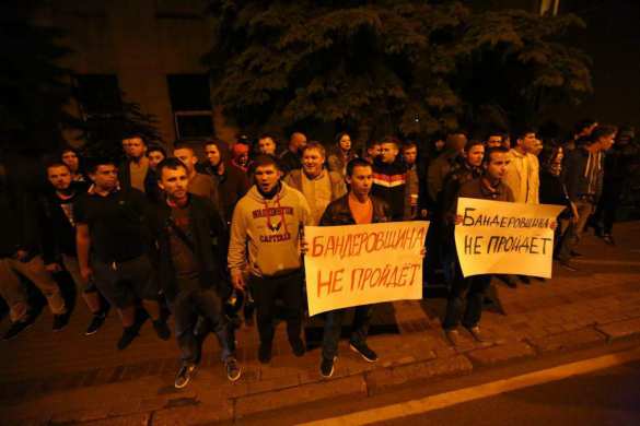 «Бандеровщина не пройдет», — митинг у здания посольства Украины в Москве (ФОТО, ВИДЕО) | Русская весна