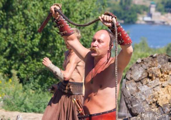 We need to beat Russian-speaking with sticks in schools, — neo-Nazi Ukrainian MP (VIDEO) | Русская весна