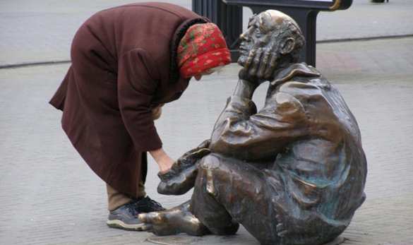 Киевский политолог «нашёл» причину нищеты украинцев (ВИДЕО) | Русская весна