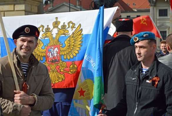 В центре Берлина прошла акция в память о детях, погибших на Донбассе | Русская весна