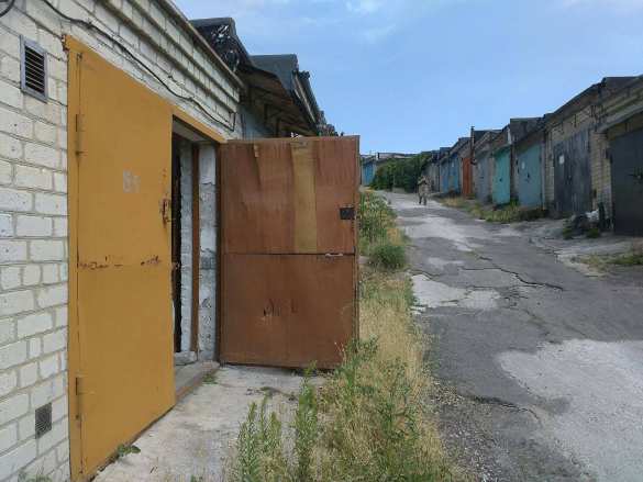 На украинском курорте обнаружили склад с боеприпасами в гараже (ФОТО) | Русская весна