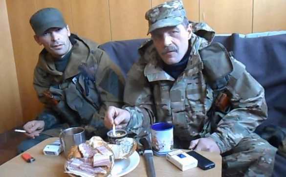 Порошенко продавал оружие и бронетехнику ополченцам Горловки и остался должен 450 000 грн — И. Безлер в тылу украинской армии (видео) | Русская весна