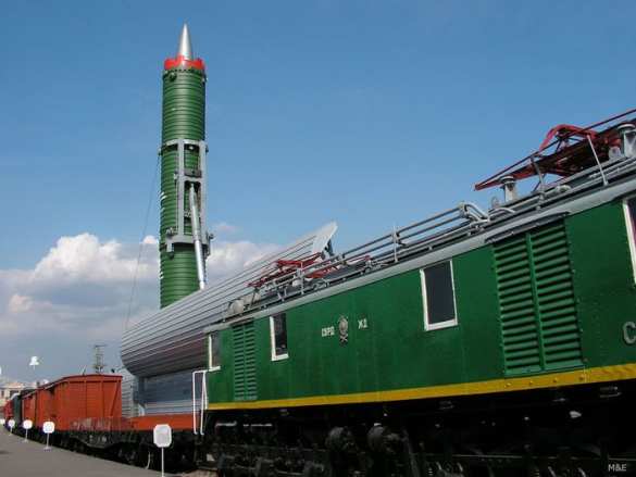 Cоздание "ракетного поезда" не потребует пересмотра договора по СНВ | Русская весна