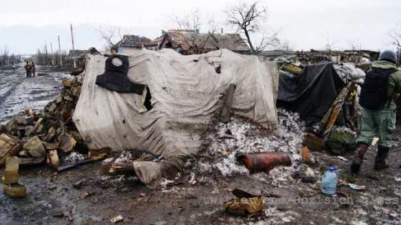 Сожженная техника, разбитые позиции и блокпост украинских войск под Дебальцево (ВИДЕО+ФОТО) | Русская весна