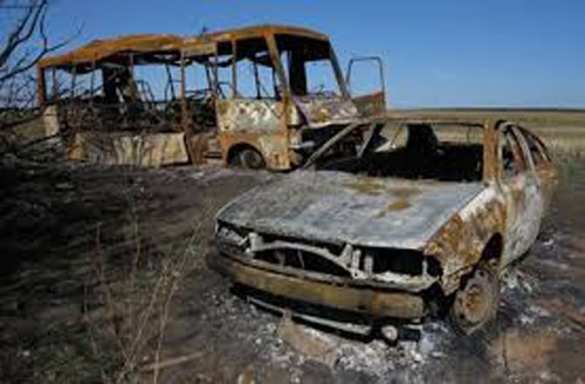 Пожилые дончане ездят за пенсиями по минным полям и под обстрелами ВСУ | Русская весна