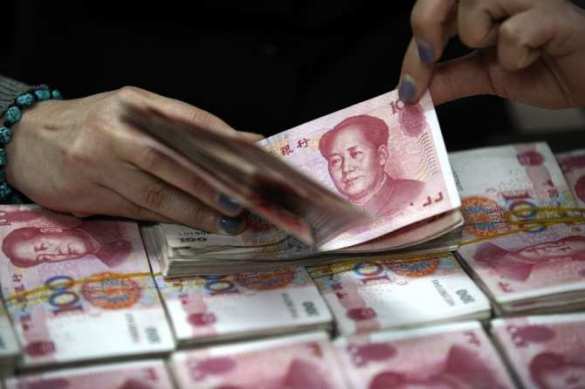 Китай продолжает девальвировать юань | Русская весна