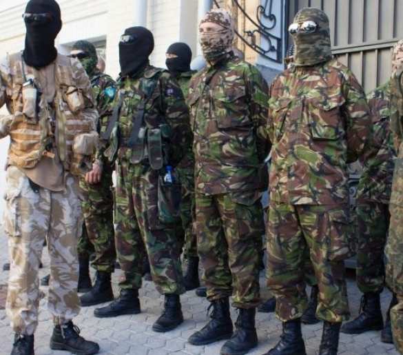 Боевики «Айдара», угрожая оружием, отбили у милиции арестованного сослуживца | Русская весна