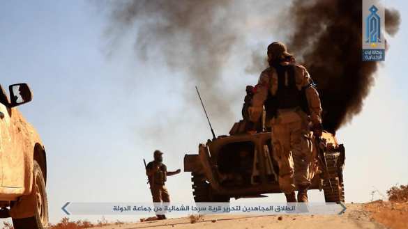 Кровавая резня смертников: Сотни боевиков ИГИЛ и «Аль-Каиды» уничтожают друг друга в центре Сирии (ВИДЕО, ФОТО 18+) | Русская весна