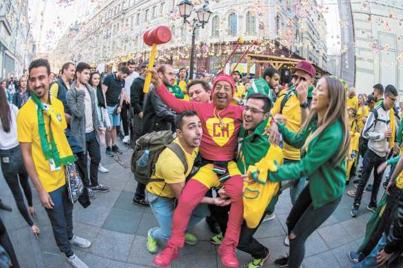 «Когда принимает Ленин?» — о чём спрашивают болельщики в Москве | Русская весна