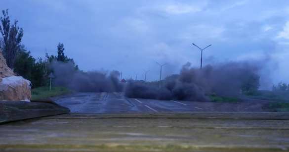 Сильный бой у блокпоста под Донецком — опубликованы кадры (ВИДЕО 18+) | Русская весна