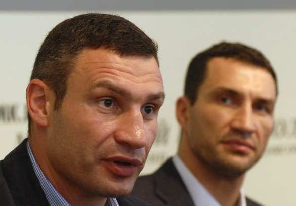 К Кличко пришли с обысками, — источники | Русская весна