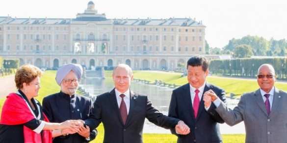 Страны БРИКС начали консультации о создании альтернативы системе SWIFT | Русская весна