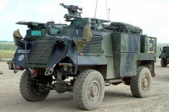 Через Запорожье проехала колонна английской бронетехники (ВИДЕО) | Русская весна