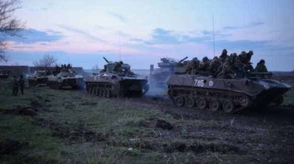 МВД Украины выяснило, кто помог ополчению захватить в Краматорске бронетехнику | Русская весна